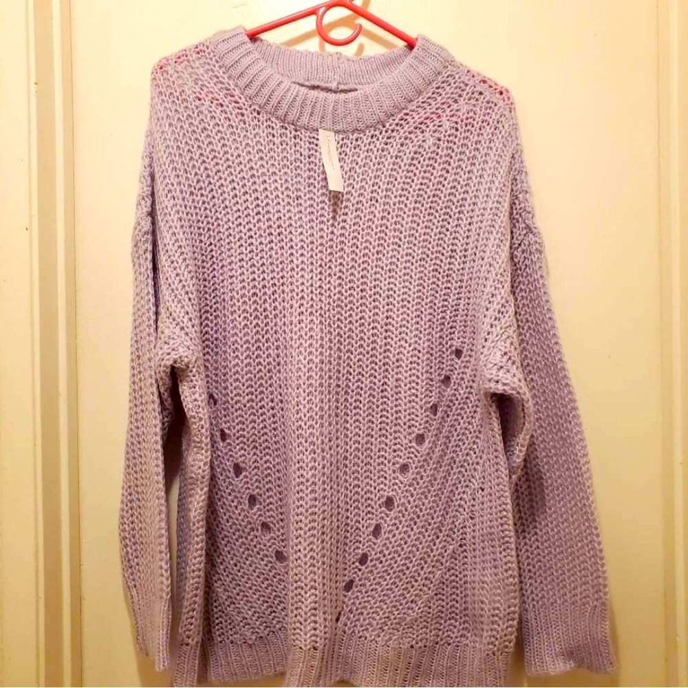 American eagle sweater